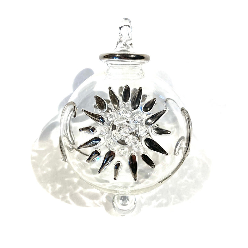 Snow Flower Bauble in Silver