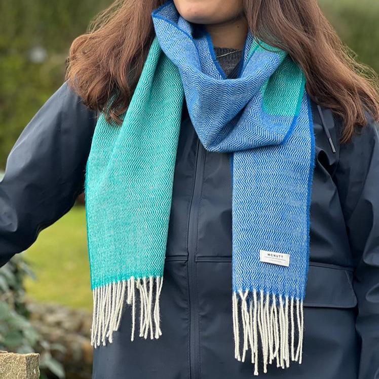 Scuba Wave Wool Scarf