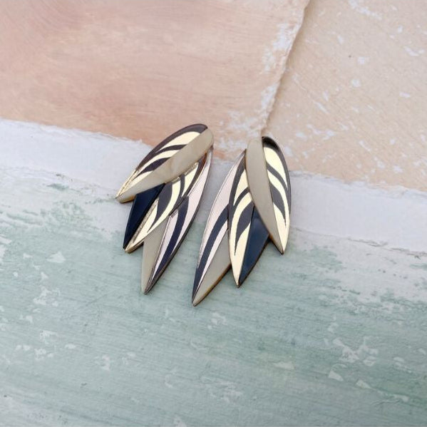 Leaf Stud Earrings - Gold
