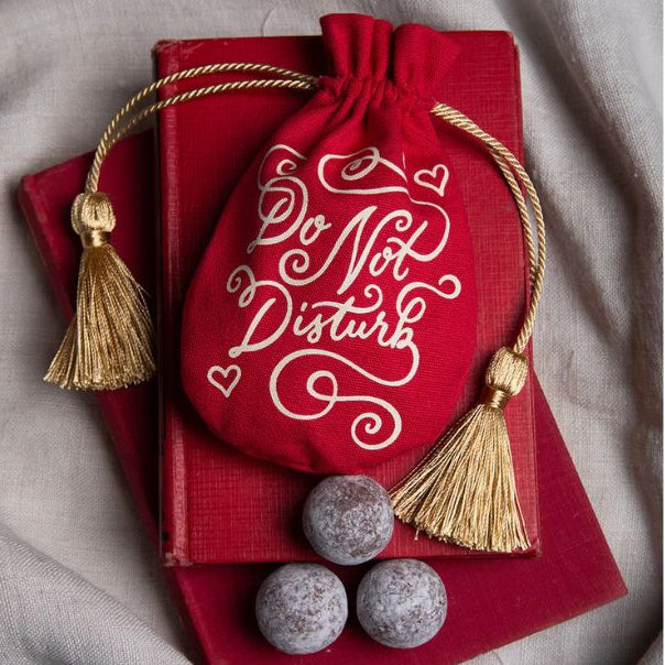 'Do Not Disturb' Champagne Truffles